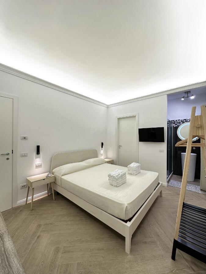 Vicki Vomero Rooms - Napoli 外观 照片